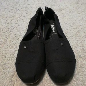 Size 9 Maj Love black canvas slip on shoes